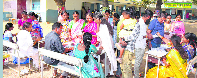 పురపోరు ముగిసింది..7