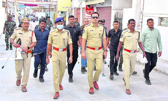 పురపోరు ముగిసింది..4