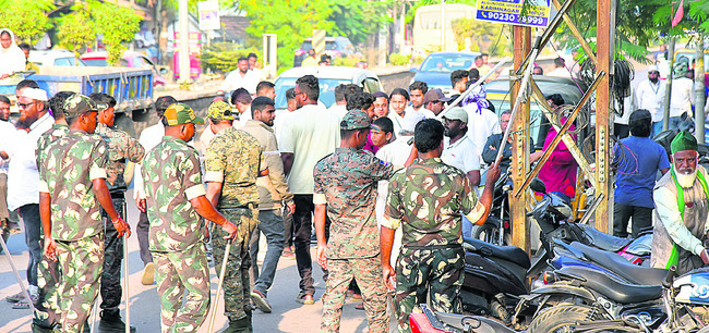 పురపోరు ముగిసింది..1