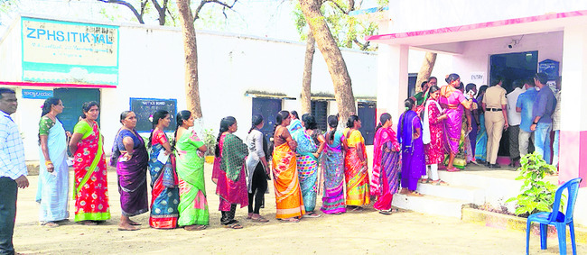 పోలింగ్‌ సరళి.. ప్రతీ రెండుగంటలకు పోలైన ఓట్లు/శాతం5