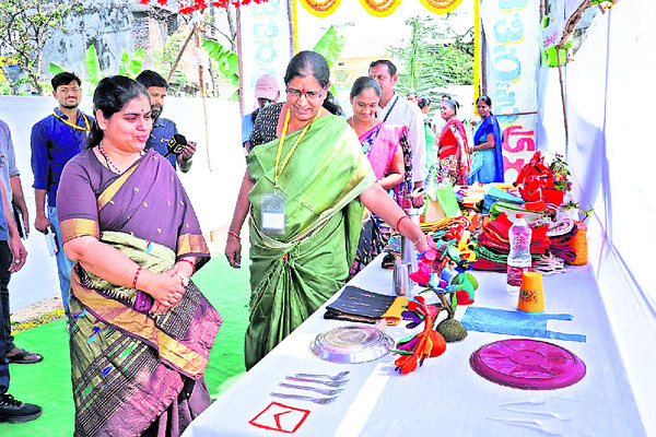 పర్యావరణంపై అవగాహన కోసమే..1