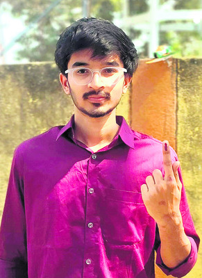 హ్యాపీగా ఉంది 
1