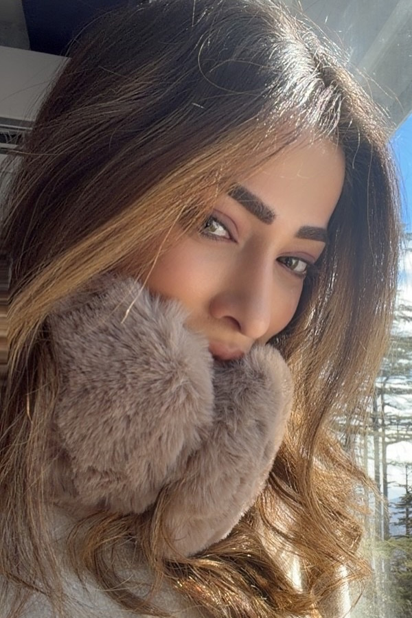 Actress Laxmi Rai Enjoying kashmir Vacation Photos15