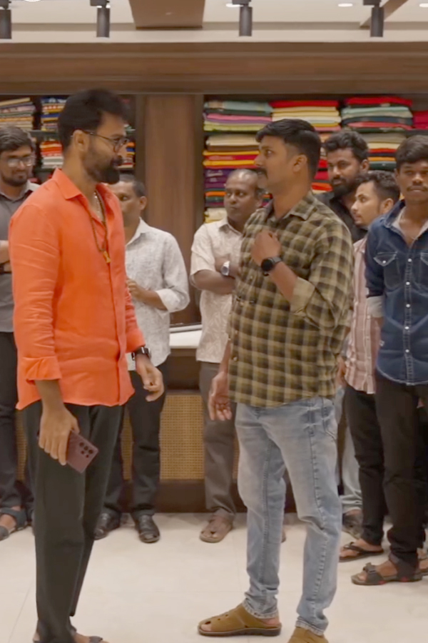 Actress Sneha Business..Second Anniversary Celebrations Photos16