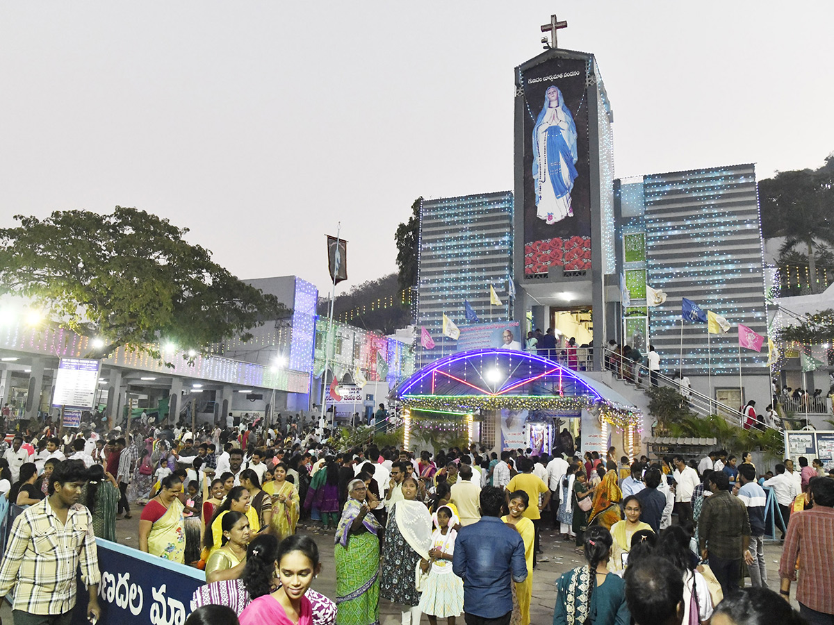 Vijayawada : Gunadala Maryamata Utsava Celebrations 202614