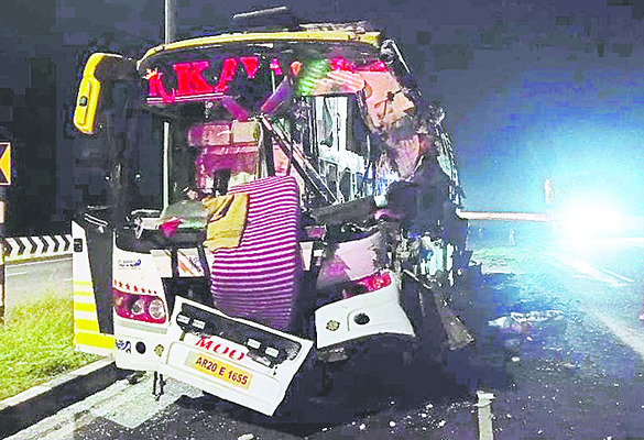 బాబోయ్‌ బస్సు ప్రయాణం! 2