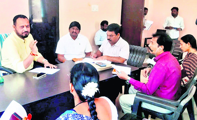 నేడు ఆర్టీసీ అభివృద్ధిపై మేథోమధనం
1