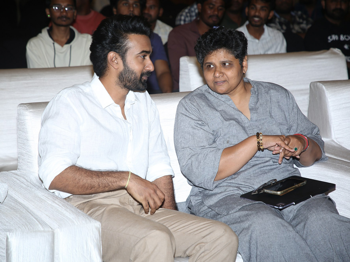 Couple Friendly Movie Pre Release Meet Photos14