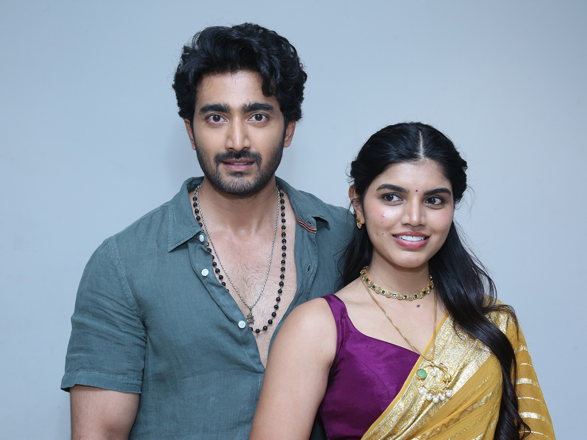 Mansion House Mallesh Movie Teaser Launch Photo Gallery15