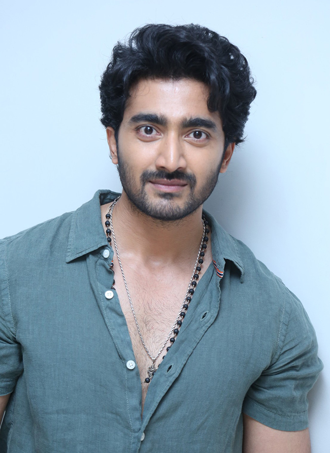 'మెన్షన్ హౌస్ మల్లేష్' సినిమా టీజర్ లాంచ్ (ఫొటోలు) | Mansion House ...