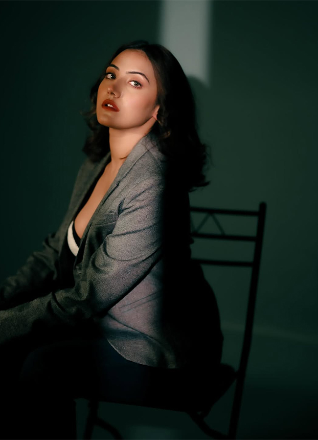 Nilave Movie Actress Shreyasi Sen HD Photos6