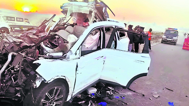 యమస్పీడు.. తీసింది ప్రాణం1