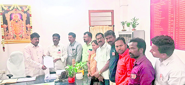 హామీలు నెరవేర్చకుంటే చలో విజయవాడ1