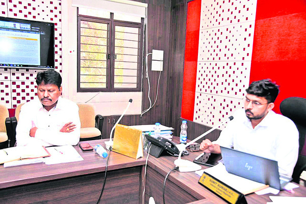 విద్యుత్‌ సమస్యలు పరిష్కారం 
1