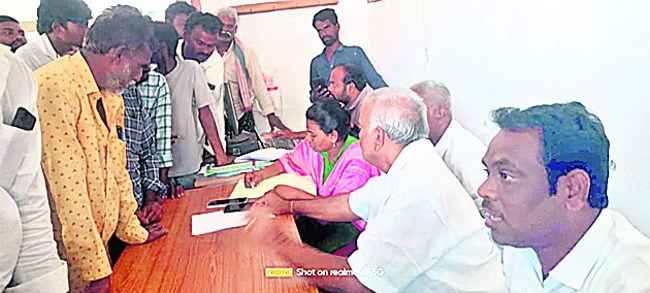 పొట్ట కొట్టొద్దు! 1