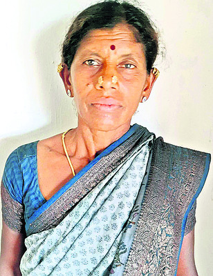 ●సెంటు భూమి కూడా వదలం 
3