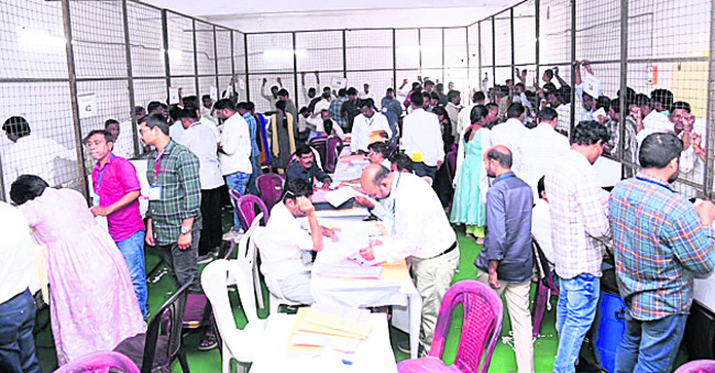 ఓట్ల లెక్కింపు ప్రశాంతం1