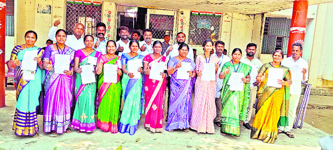 చేతికి ‘స్టేషన్‌’ పగ్గాలు2