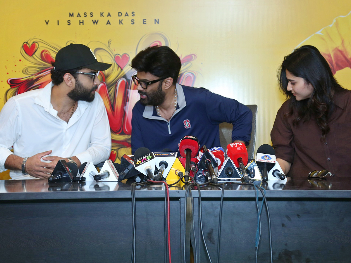 FUNKY Blockbuster Success Press Meet Photos2