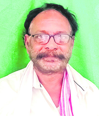 నిరుద్యోగులను వంచించారు
2