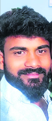 తండ్రి కళ్లముందే కుమార్తె మృతి 
2