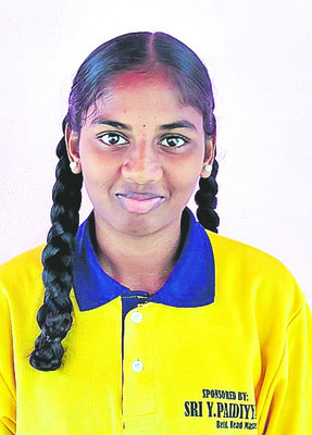 జాతీయ స్థాయి వాలీబాల్‌ పోటీలకు ఎంపిక 
2