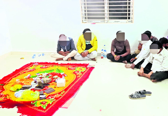 పట్టువస్త్రాల సమర్పణ1