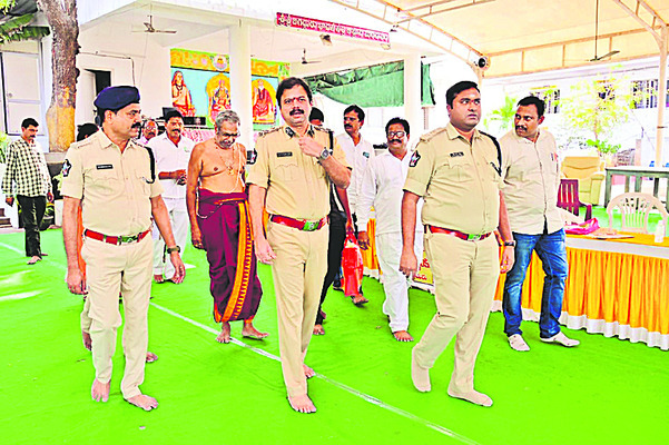 నిత్యాన్నదానానికి విరాళాలు 2