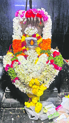 శివరాత్రికి ముస్తాబైన క్వారీ దేవాలయం 1