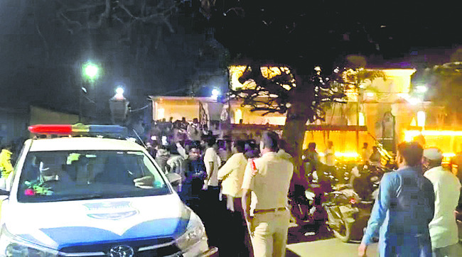 అర్ధరాత్రి హైడ్రామా 1