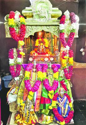 కేశవా..కనికరం లేదా! 7