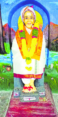 పూలతోట రామదాసుకు పూజలు 1