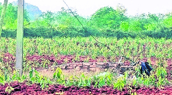 సచివాలయ ఉద్యోగులపై కక్షసాధింపు తగదు 1