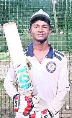 హోరాహోరీగా ఎస్‌జీఎఫ్‌ క్రికెట్‌ టోర్నీ 1