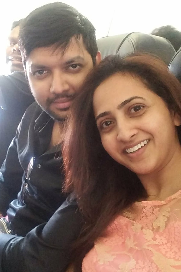 Anchor lasya wedding Anniversary Photos5