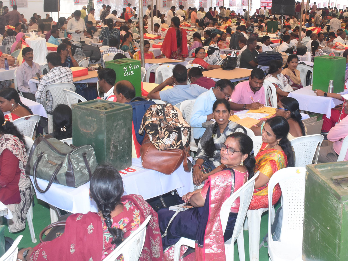 Best Photos of The Week in AP and Telangana Photo Gallery25