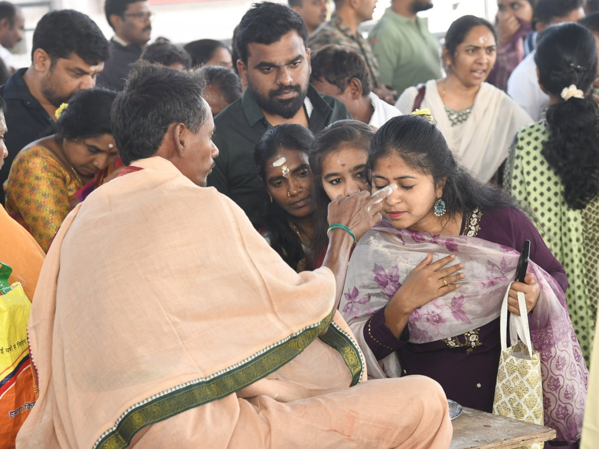 Maha shivratri Keesaragutta Temple Photos14