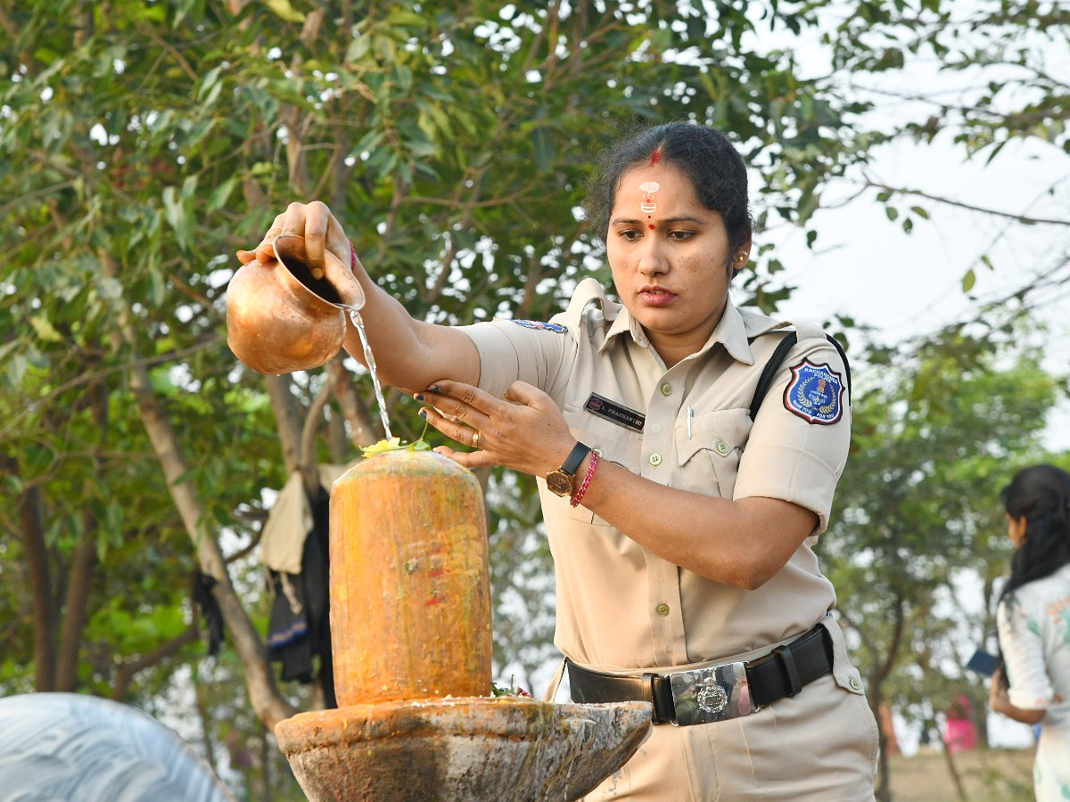 Maha shivratri Keesaragutta Temple Photos2