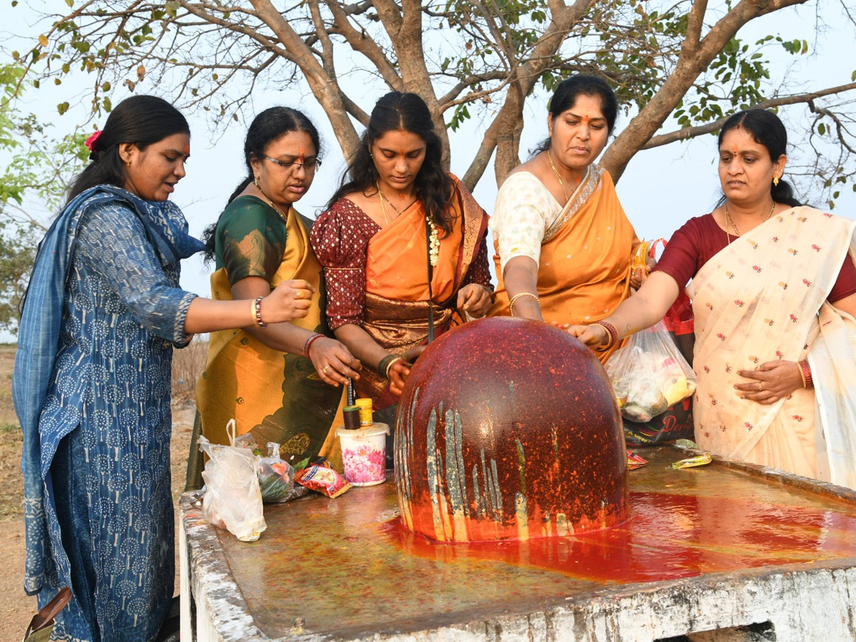 Maha shivratri Keesaragutta Temple Photos4