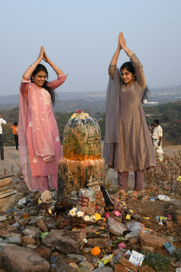 Maha shivratri Keesaragutta Temple Photos9