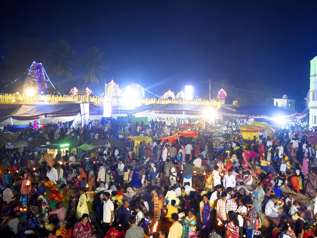 Shivratri: Devotees Throng Ramathirtham Vijayanagaram District3