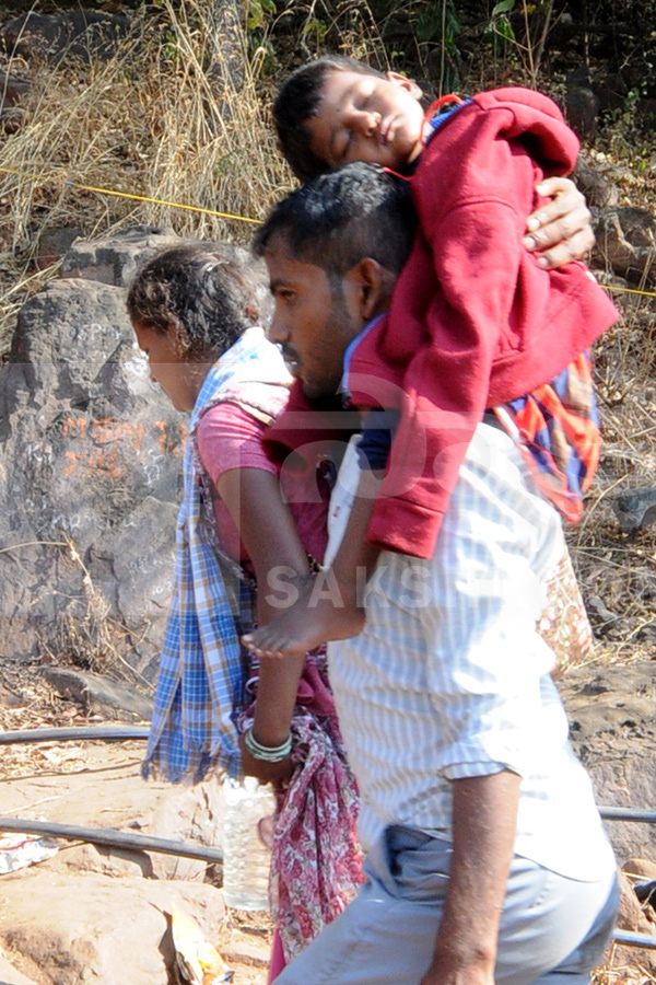 Devotees Throng Srisailam on Maha Shivaratri Photos11