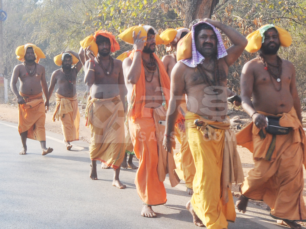 Devotees Throng Srisailam on Maha Shivaratri Photos28