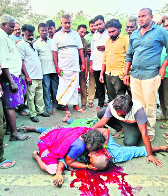 బైక్‌ల ఢీ : ఒకరిమృతి3