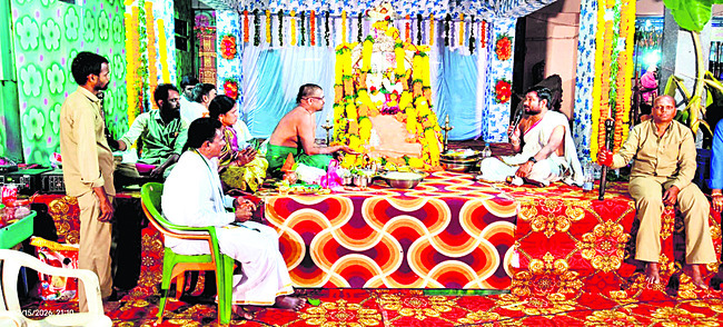 ఓం మహా ప్రాణ దీపం..1