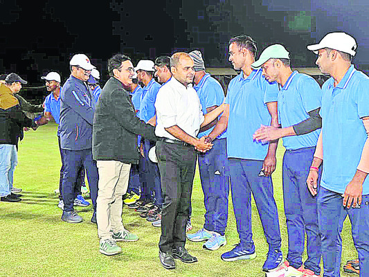 క్రికెట్‌ విజేతగా ఎస్పీ–11 1