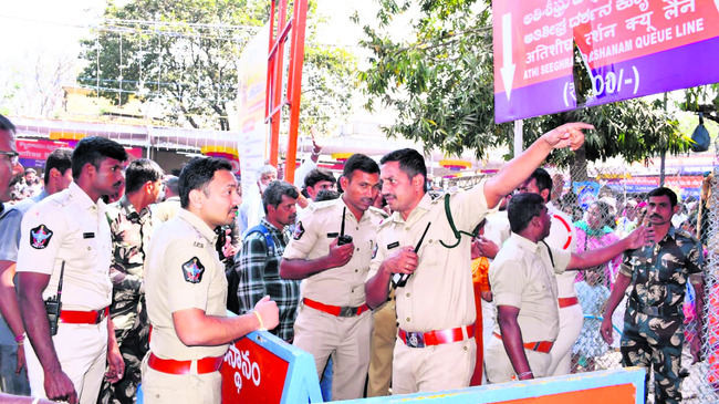 నిత్యం పర్యవేక్షణ 1