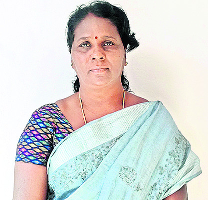 నమ్మక ద్రోహం 
1