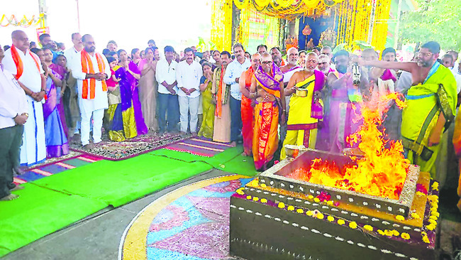 సత్యదేవుడు.. భక్తవరదుడు2