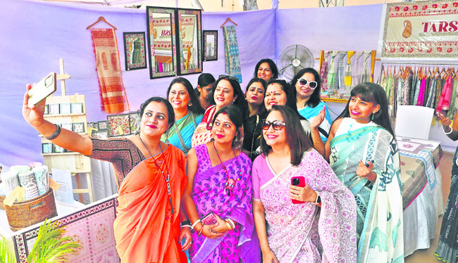 సంద్రంలోసైనిక శోభ 4